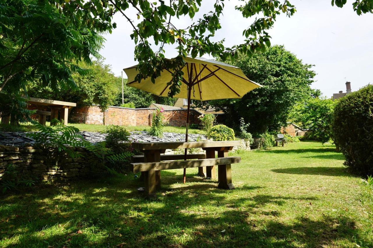 Apartamento The Coach House And The Stable Woodchester Exterior foto