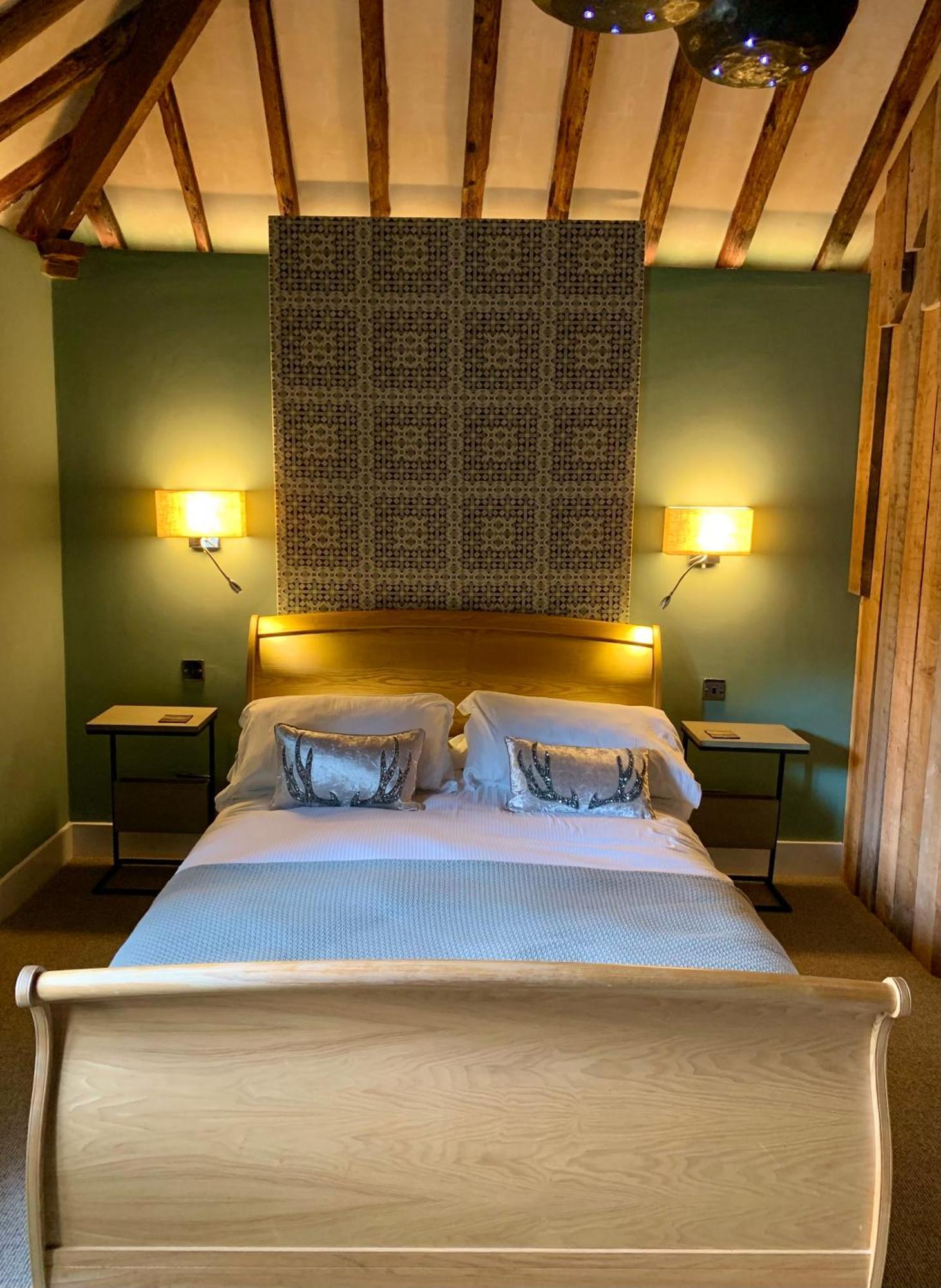 Apartamento The Coach House And The Stable Woodchester Habitación foto