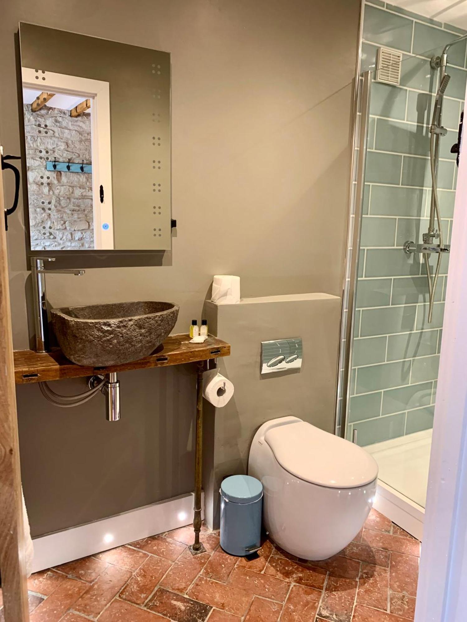 Apartamento The Coach House And The Stable Woodchester Habitación foto